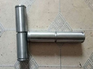 <strong>精密件：CNC连接轴精密配件加工</strong>