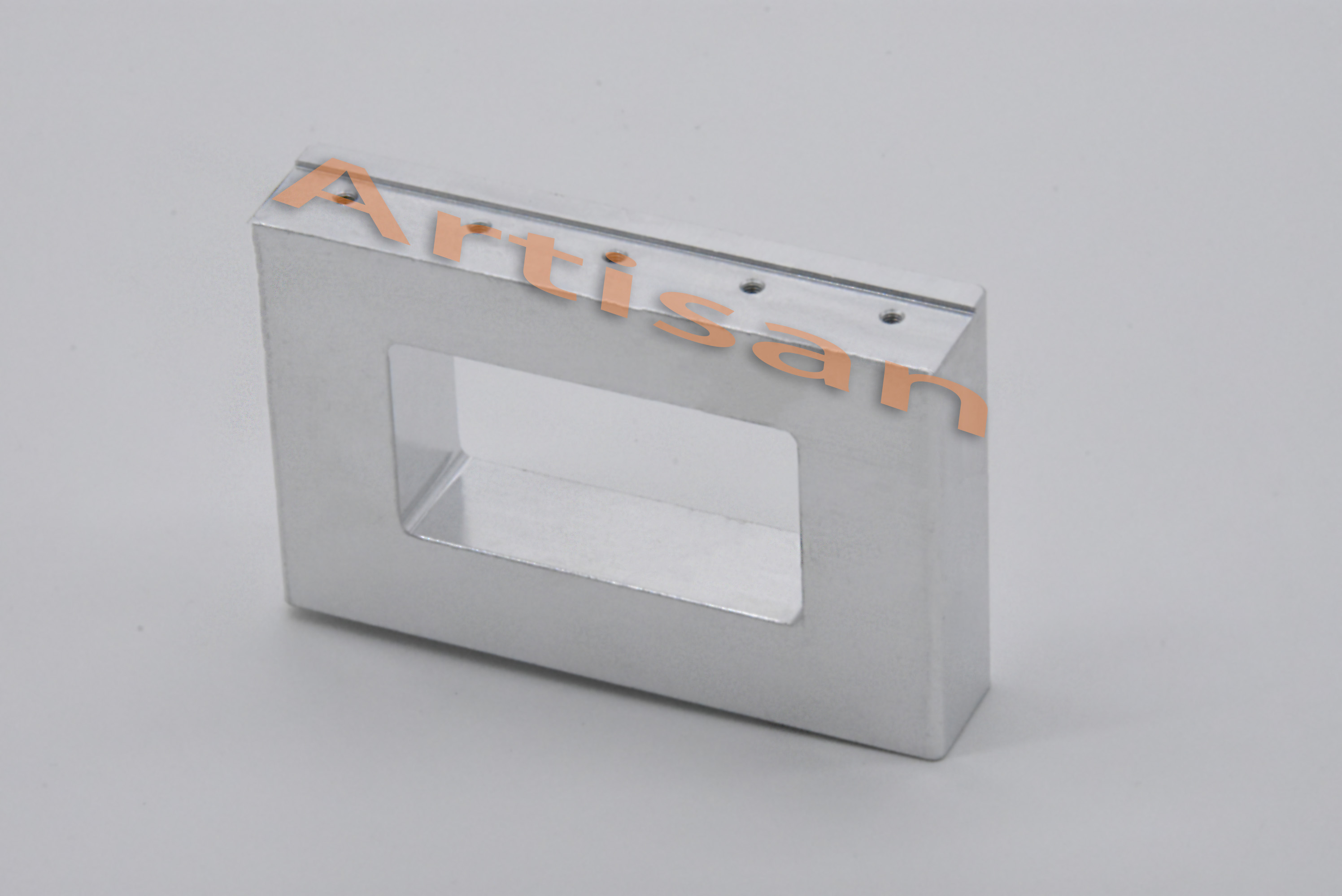 <strong>图8：电子及通讯精密加工</strong>