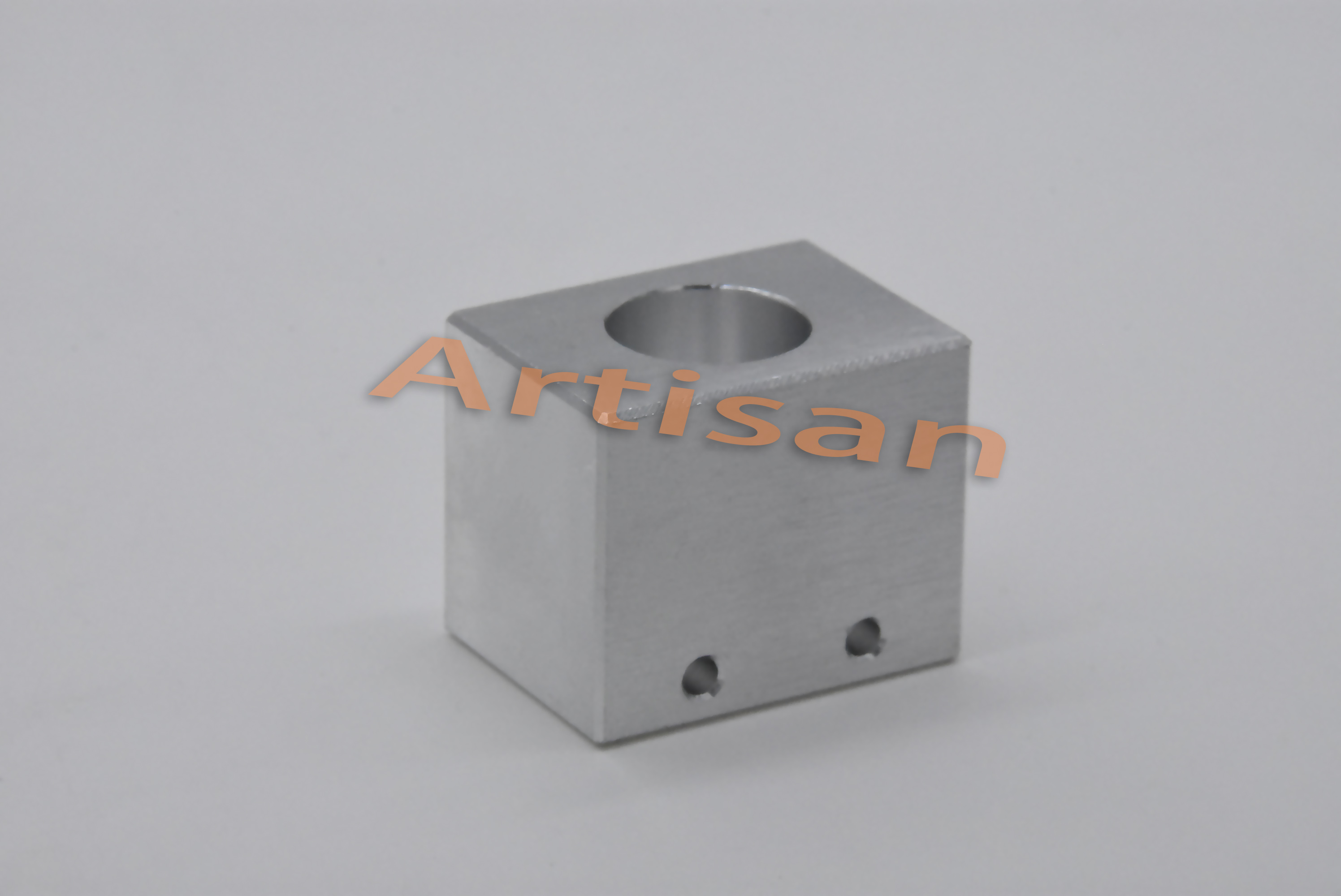 <strong>图25：电子及通讯精密加工</strong>