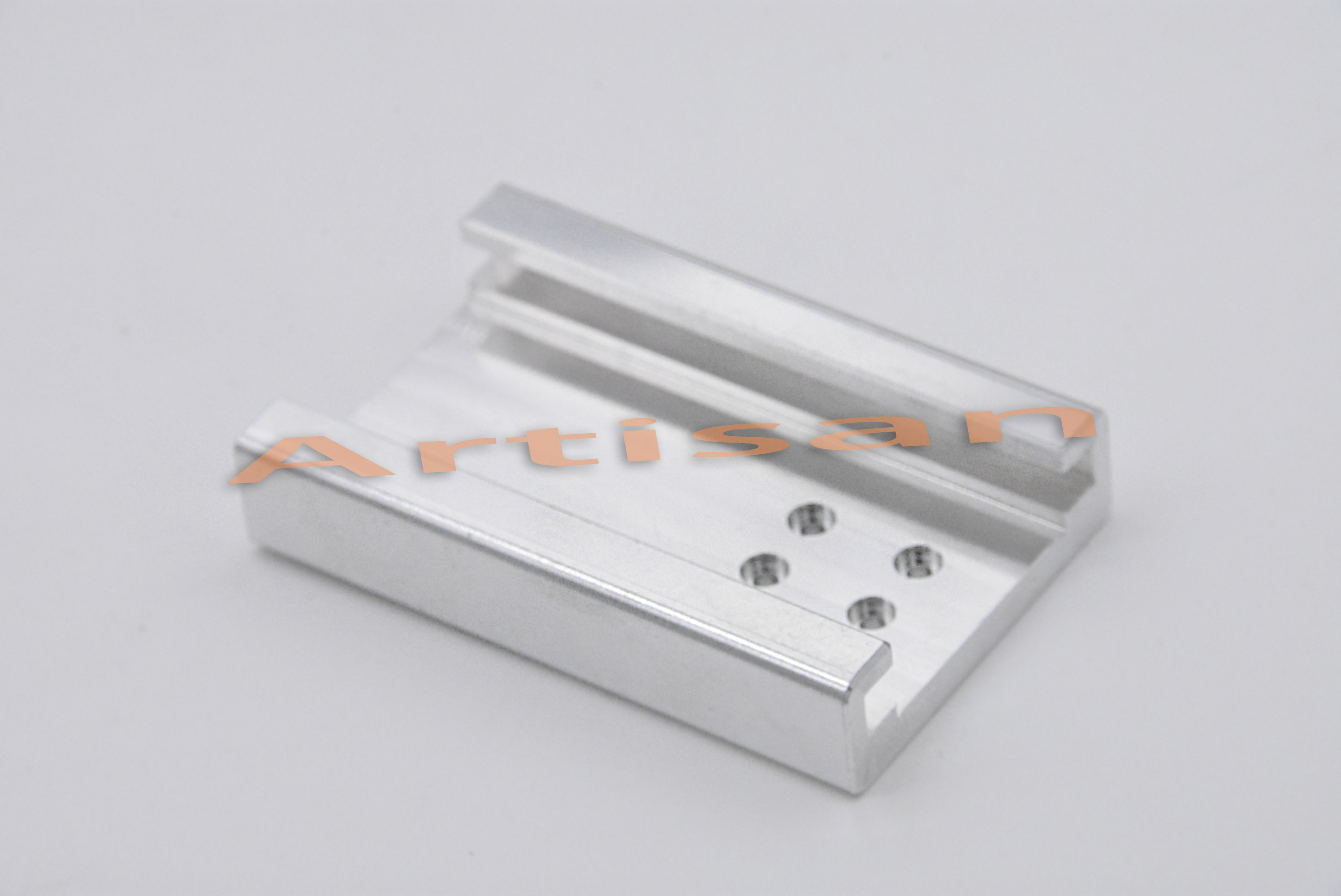 <strong>图27：电子及通讯精密加工</strong>