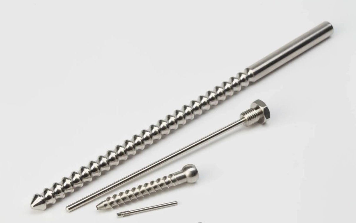 【医疗革新前沿】精密CNC加工：重塑骨科医疗，让每一步行走重获新生！