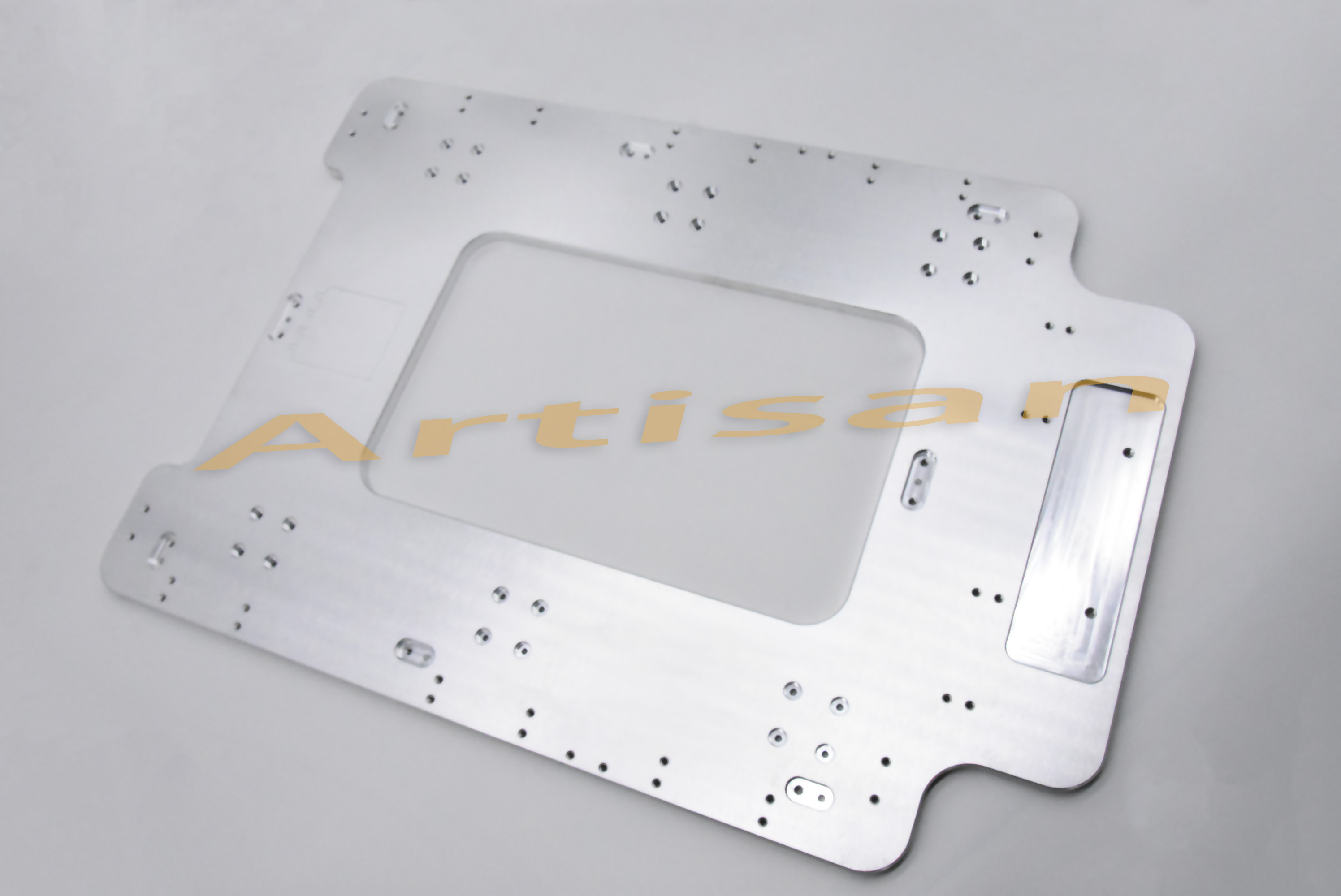 <strong>电子类精密件加工：滑板</strong>